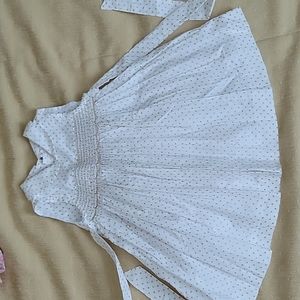 Sleeveless dress with golden dots